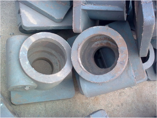 礦山機械設(shè)備鑄鋼件